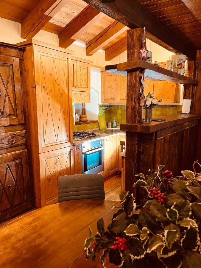 Chalet Blanc "Coeur Sapin" Курмайор Екстериор снимка